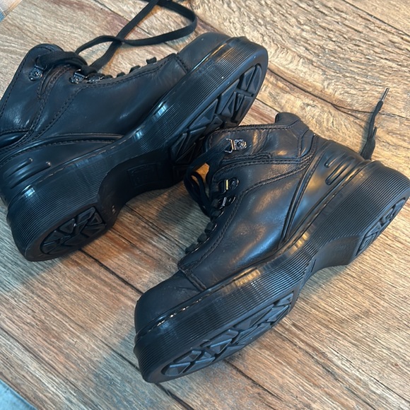 Dr. Martens Shoes - Picture 9 of 11